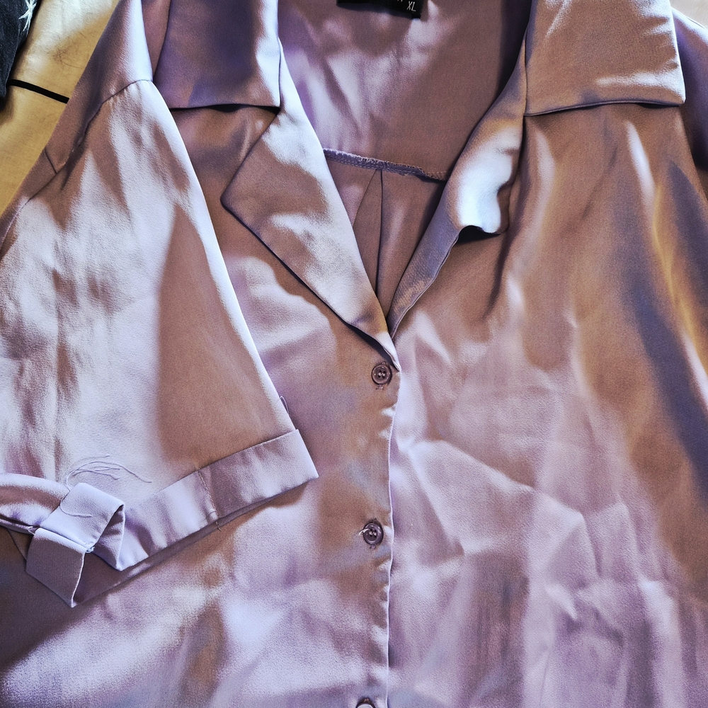 SHEIN Lavender Button-Front Collared Blouse